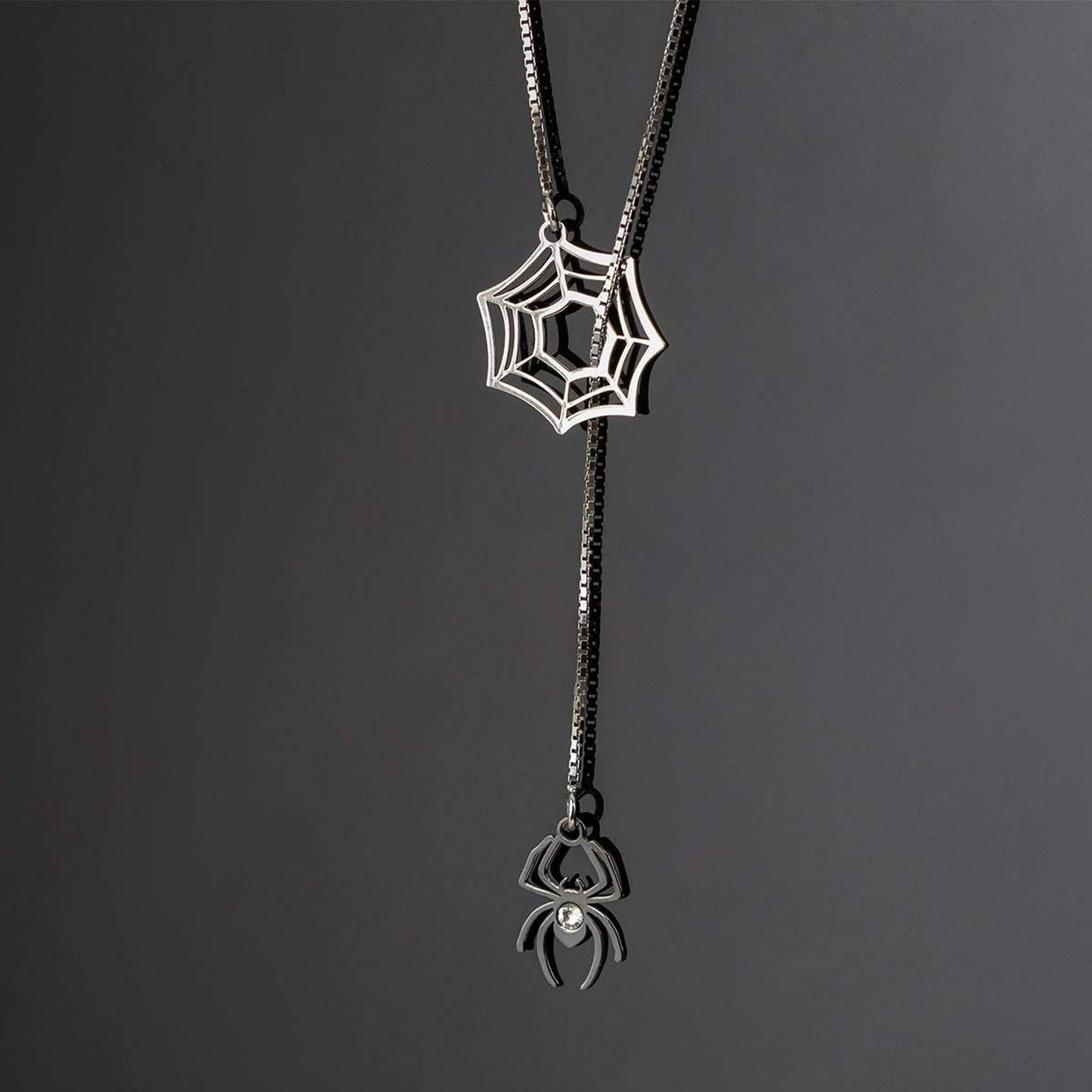 Collana con Ragno e Ragnatela in Argento 925 Rodiato 2 Colori - Aka Gioielli