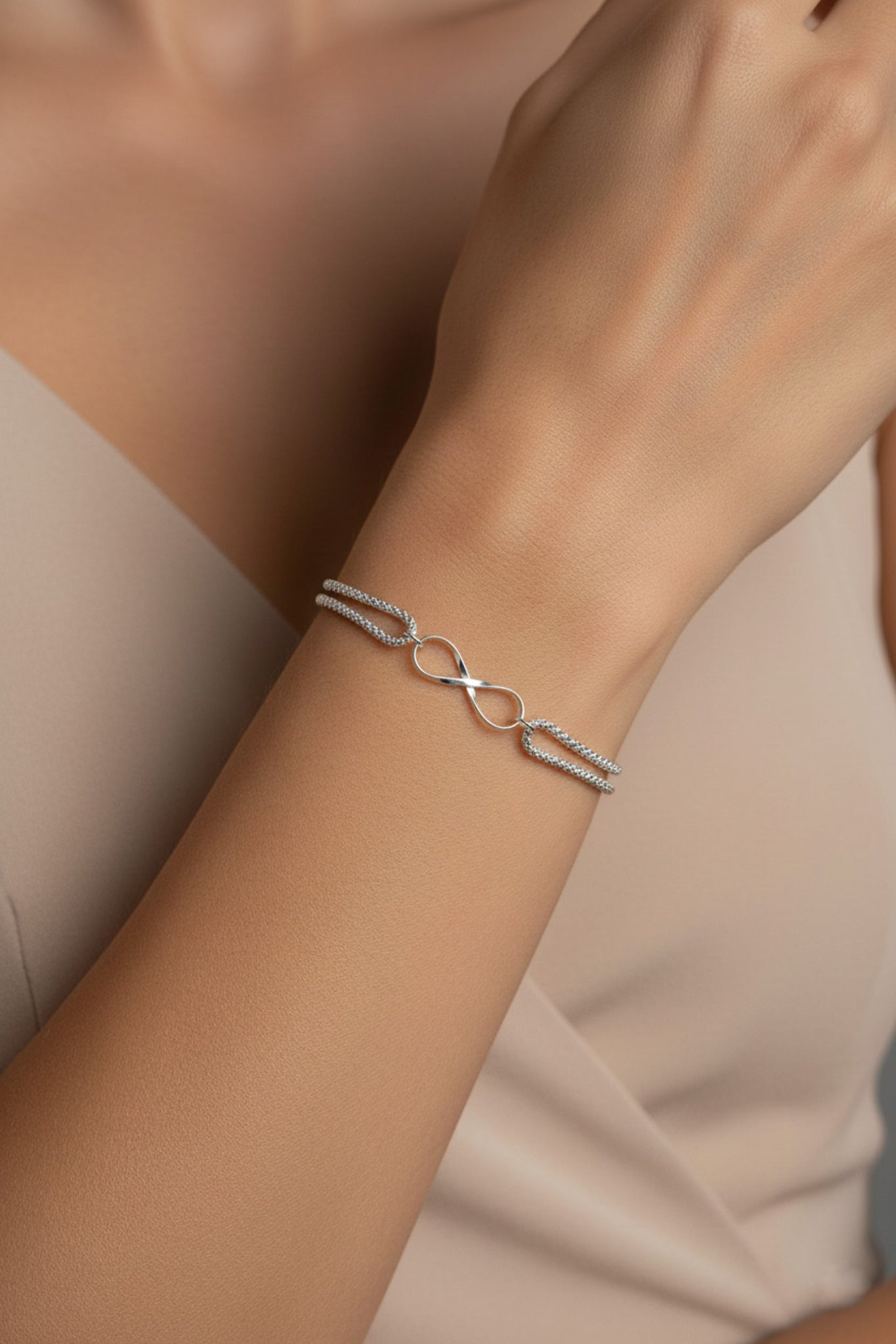 Bracciale Doppio Filo con Simbolo Infinito in Argento 925