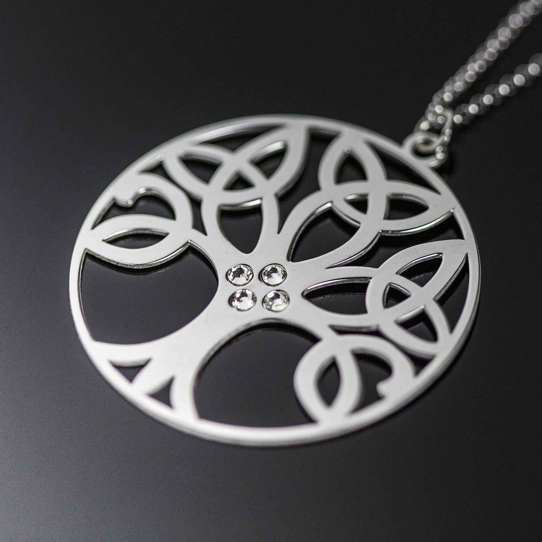 Aka Gioielli® - Collana con Ciondolo Albero della Vita e Cristalli in Argento 925 Rodiato, Modello Affetto, Regalo donna e ragazza Aka Gioielli® - Collana con Ciondolo Albero della Vita e Cristalli in Argento 925 Rodiato, Modello Affetto, Regalo donna e ragazza